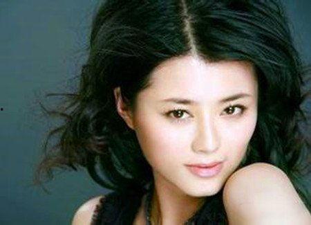 演员王耀文个人资料,影视界多面手，才华横溢的演技派明星